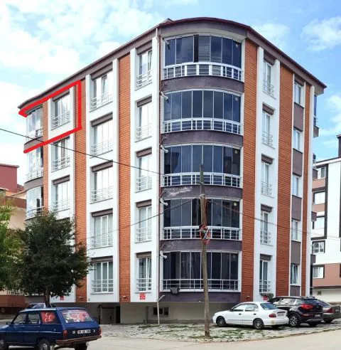Zirve Emlaktan Mahsen Mah. Kozlar Sk.ta Kiralık 2+1 Daire