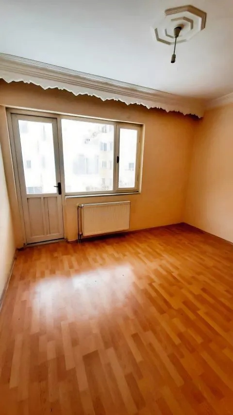 Zirve Emlaktan Amasya Hacılar Meydanında Satılık 3+1 Daire