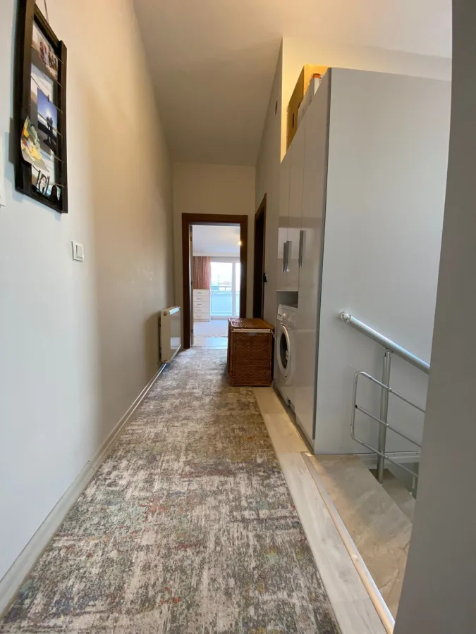 ZİRVE EMLAKTAN LİSE CADDESİNDE SATILIK 4+0 DUBLEKS DAİRE fotoğraf 4