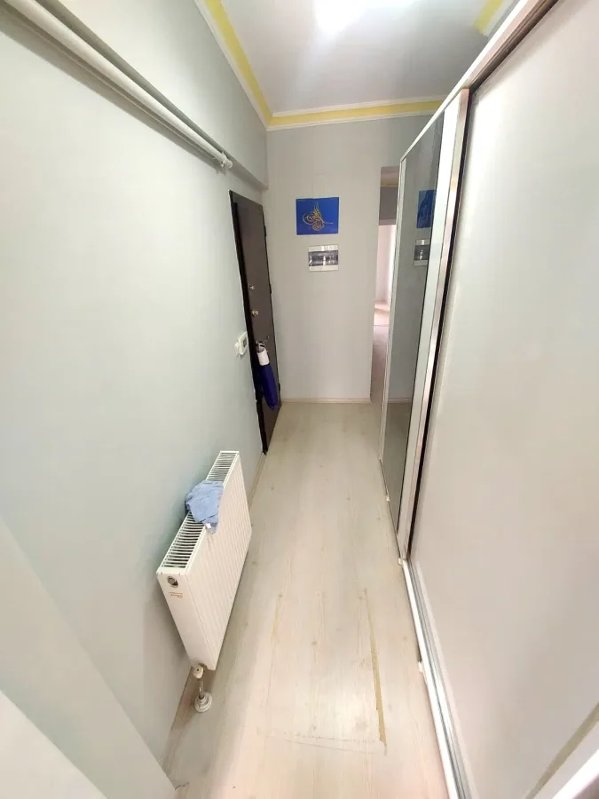ZİRVE EMLAKTAN LİSE CADDESİNDE KİRALIK 2+1 DAİRE fotoğraf 5