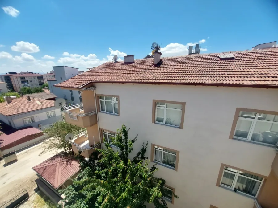ZİRVE EMLAKTAN MAHSEN MH. ÇAMLIK SK.TA SATILIK 3+1 DAİRE fotoğraf 5