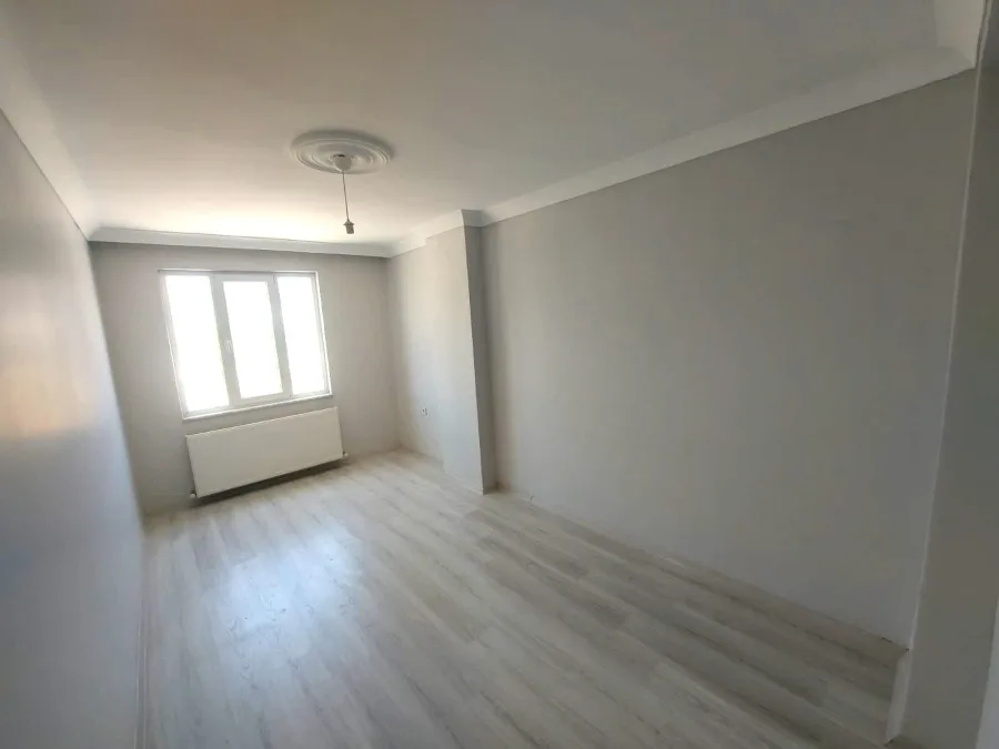 ZİRVE EMLAKTAN MAHSEN MAH.DE SATILIK 2+1 DAİRE fotoğraf 3