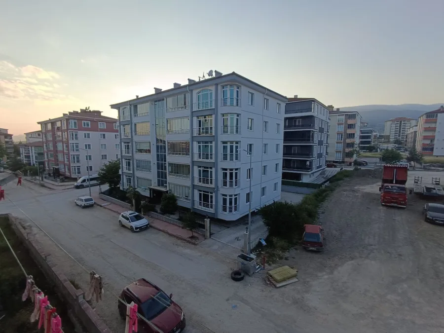 ZİRVE EMLAKTAN MAHSEN MAH.DE SATILIK 2+1 DAİRE fotoğraf 4